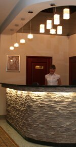 Entrance to the Hotel